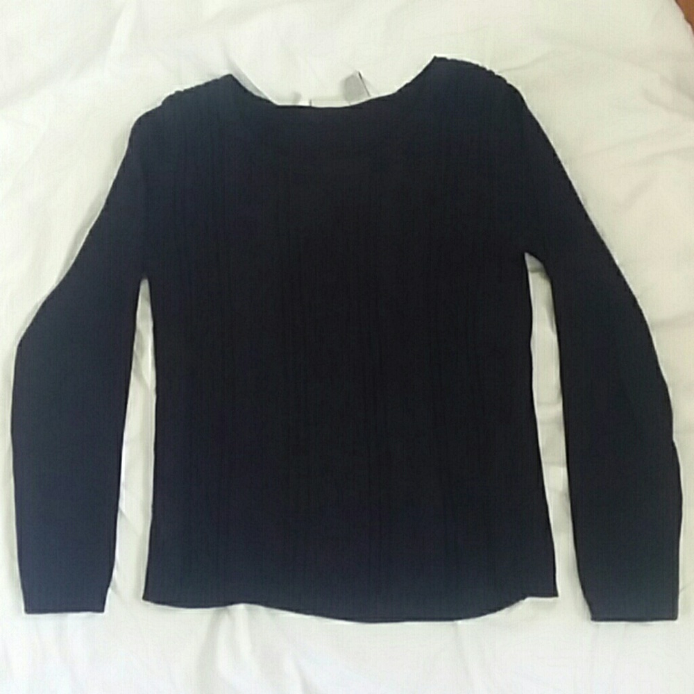 Sweater size S